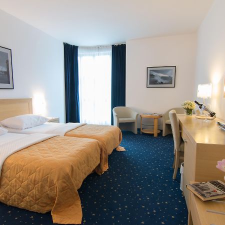 Hotel Blue Star Budva Zewnętrze zdjęcie